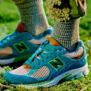 NEW BALANCE Men's 2002R Salehe Bembury "Water Be The Guide" Sneakers